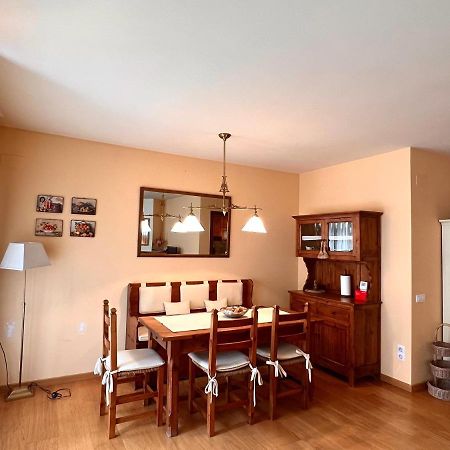 Areu Apartament De La Vall Ferrera - L'Amfitriona מראה חיצוני תמונה