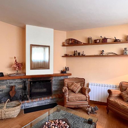 Areu Apartament De La Vall Ferrera - L'Amfitriona מראה חיצוני תמונה